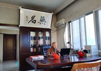 薛海2.jpg