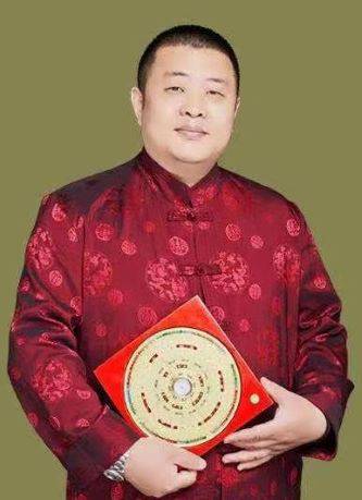 曹桓彰1.jpg