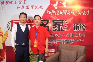 曾庆荣2.jpg