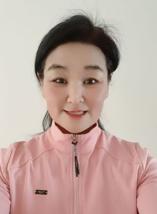 3张云霞副院长.png 3张云霞副院长.png